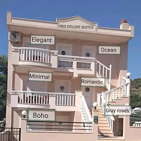 Iris Deluxe 3 Apartment *